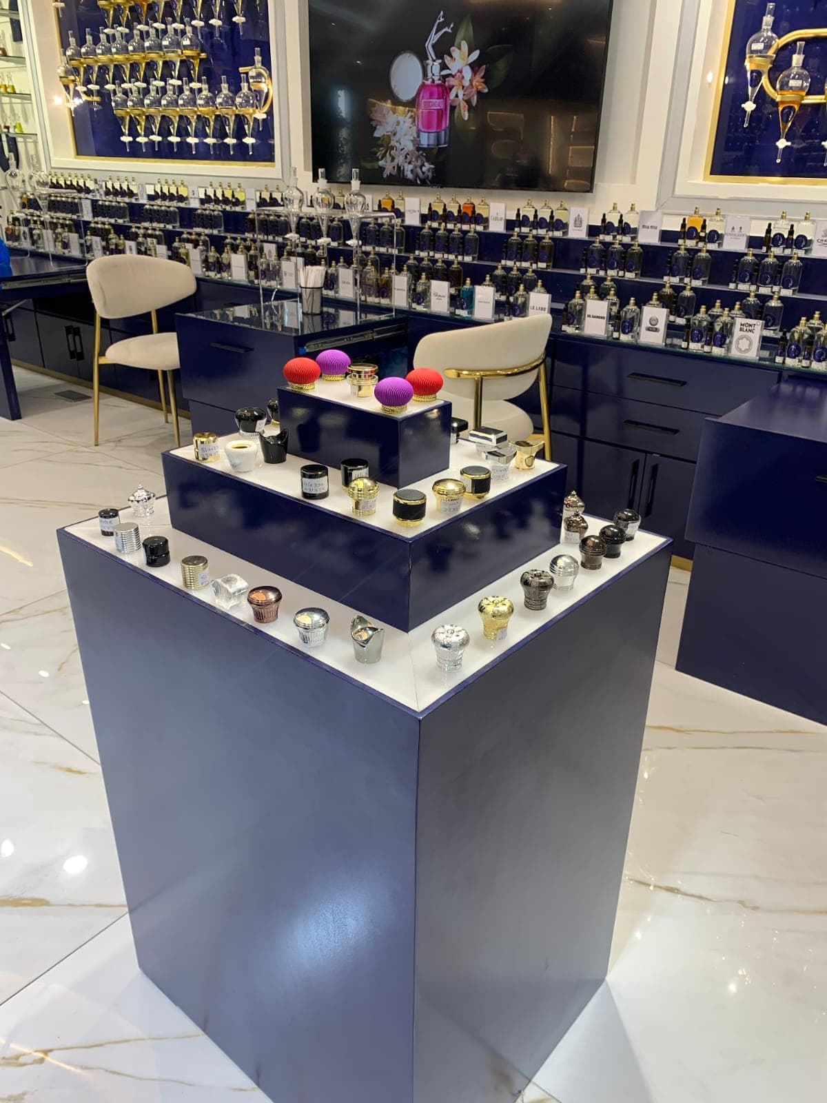 معرض العيقلي للعطور